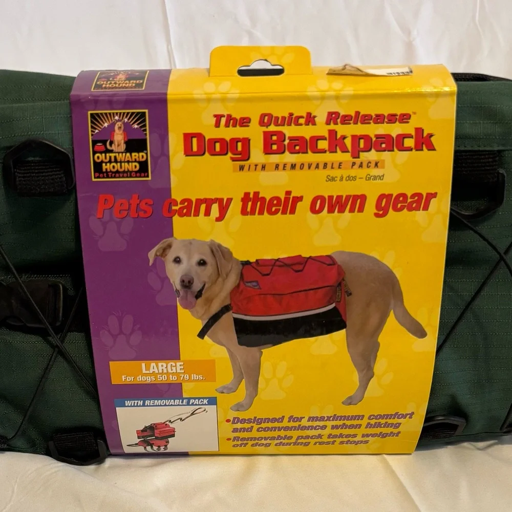 Outward Hound Green and Black Quick Release Dog Backpack